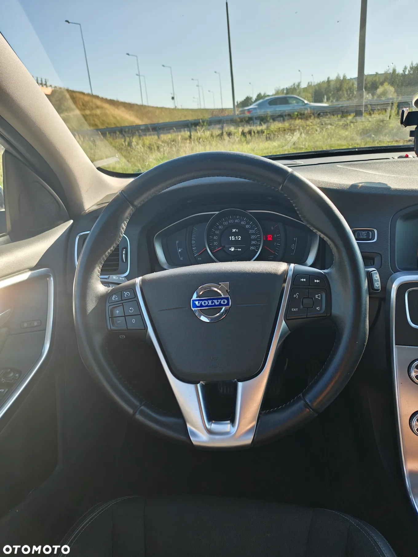 Volvo V60 D2 Momentum - 9