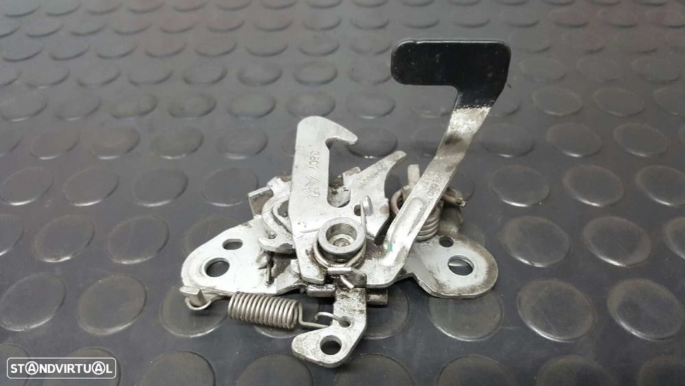 FECHADURA CAPÔ PEUGEOT PARTNER (S2) COMBI PLUS - 3