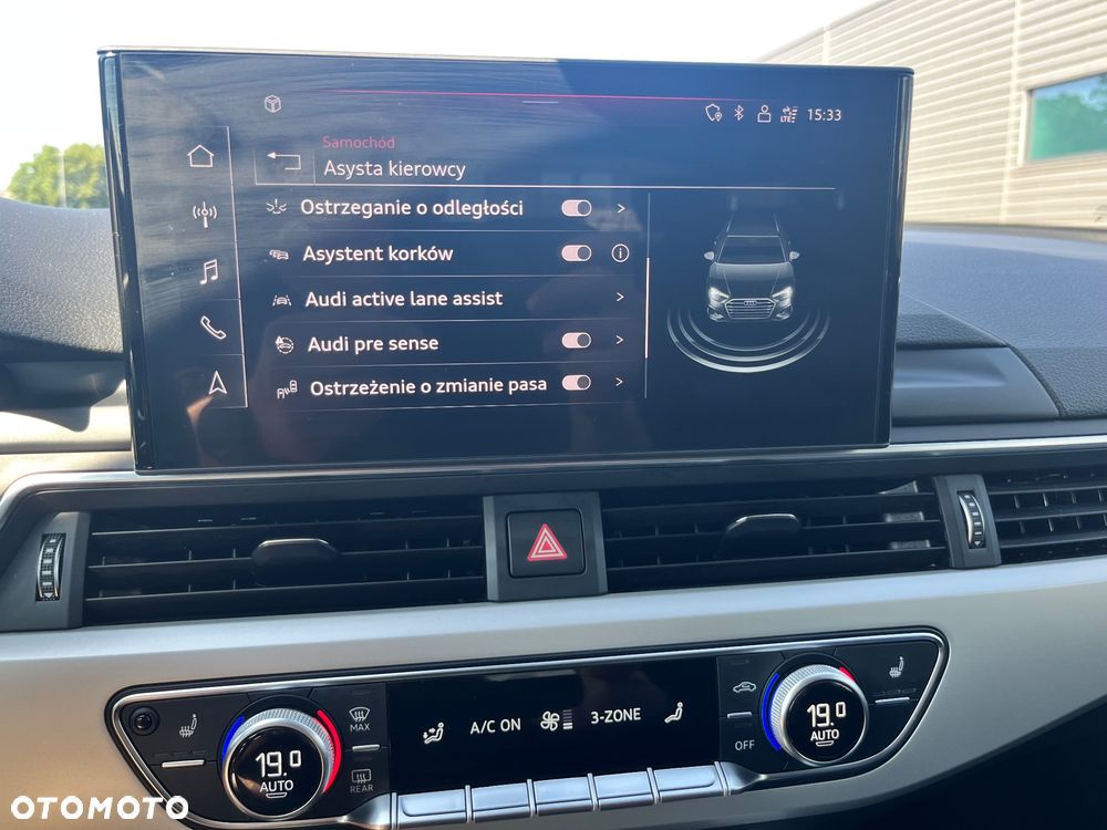 Audi A4 Avant 40 TDI S tronic - 12