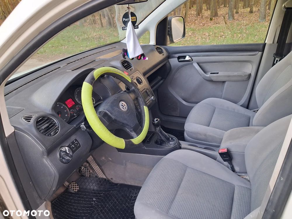Volkswagen Caddy - 6