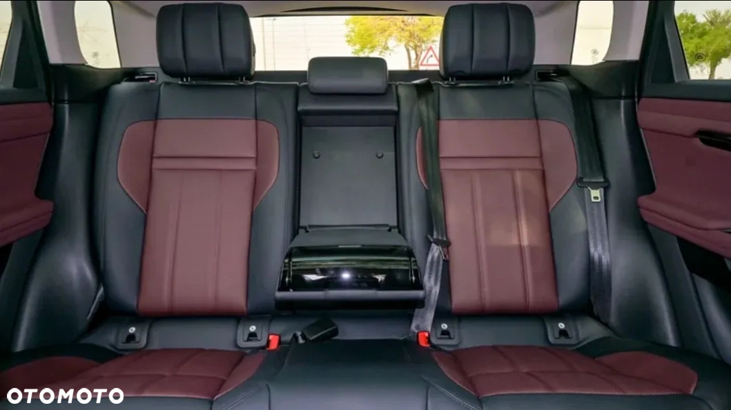 Land Rover Range Rover Evoque P250 Dynamic HSE - 25