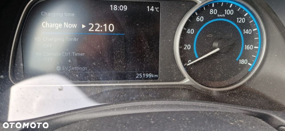 Nissan Leaf 40kWh 10 - 7