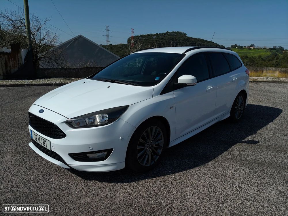 Ford Focus SW 1.5 TDCi ST-Line - 10