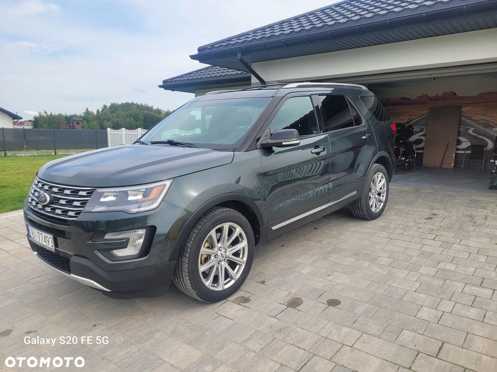 Ford Explorer - 1
