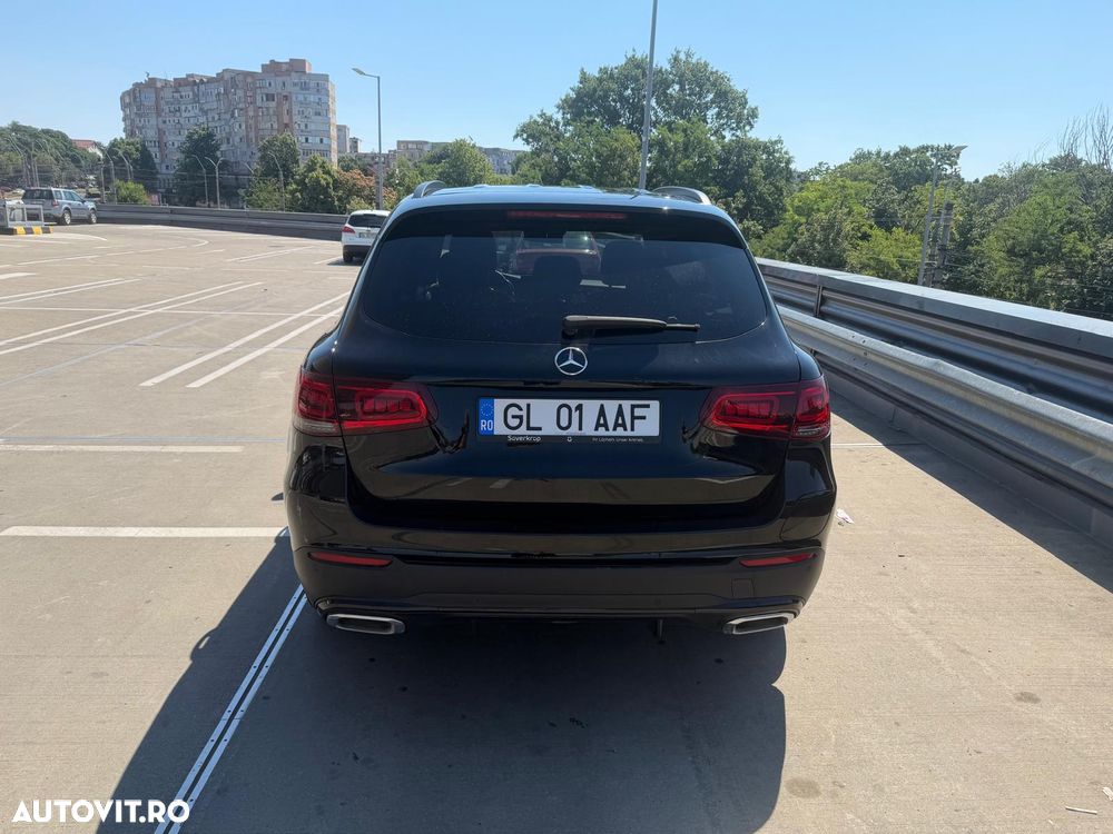 Mercedes-Benz GLC - 4