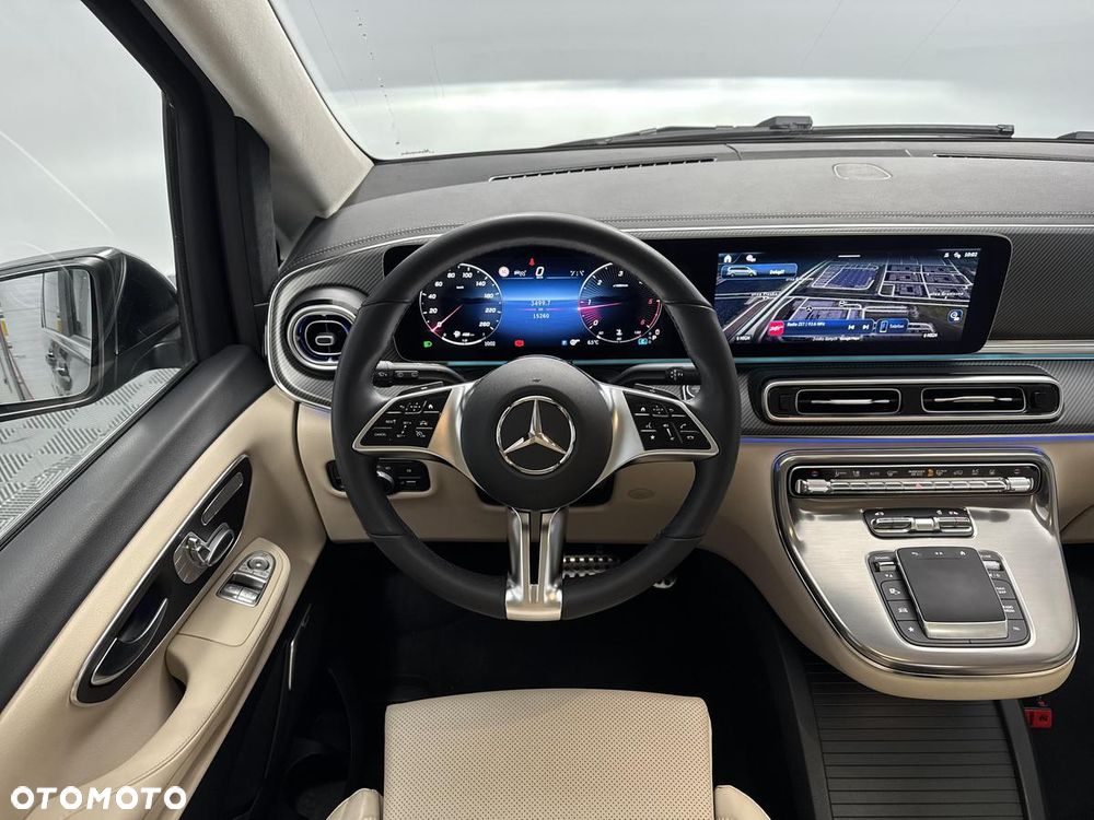 Mercedes-Benz Klasa V 300 d 4-Matic 9G-Tronic Exclusive (d³ugi) - 29