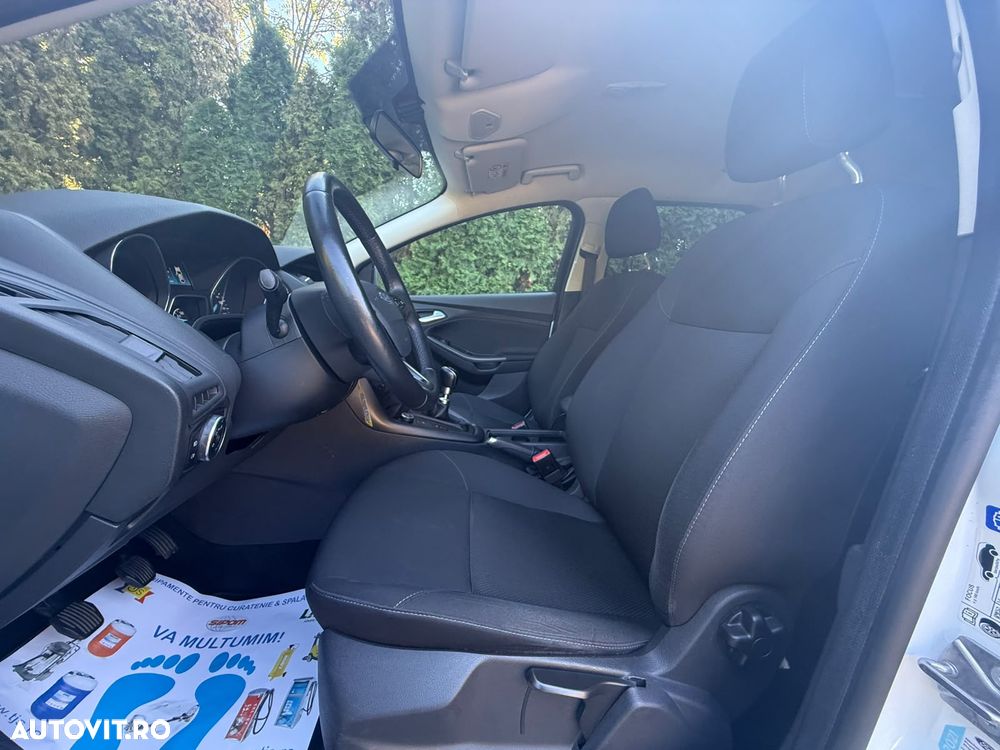 Ford Focus 2018 photo 3