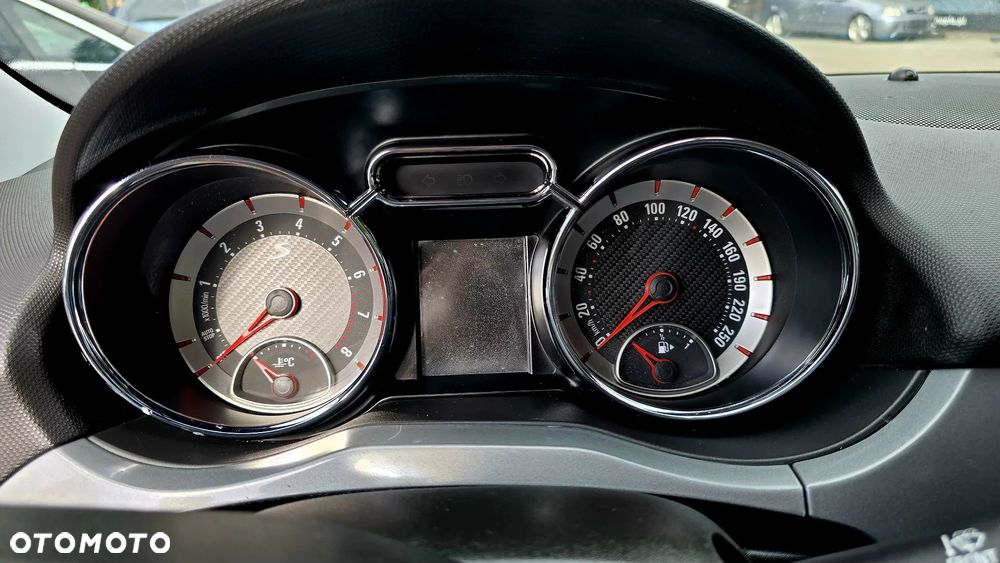 Opel Adam 1.4 Turbo S - 27