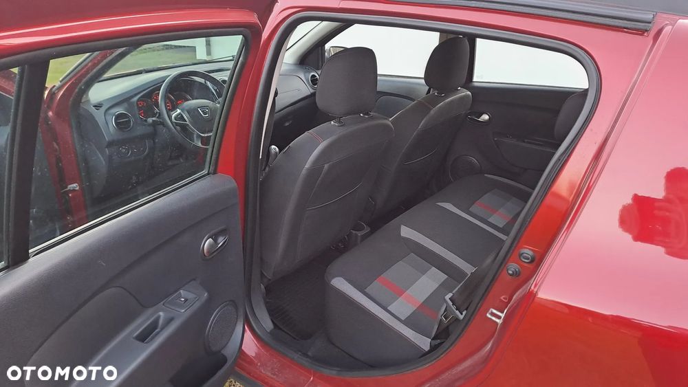 Dacia Sandero Stepway TCe 90 (S&S) Celebration - 8