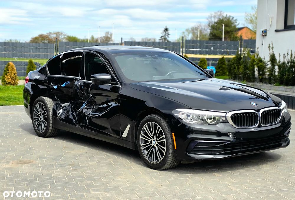 BMW Seria 5 520i Sport Line - 6