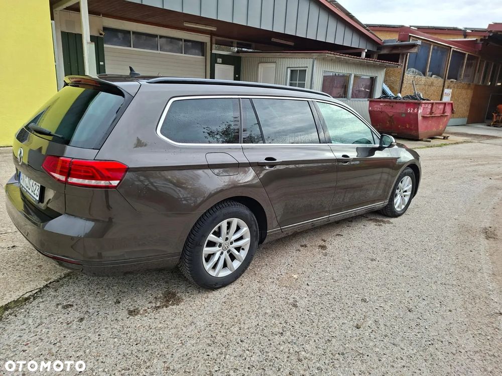Volkswagen Passat - 3