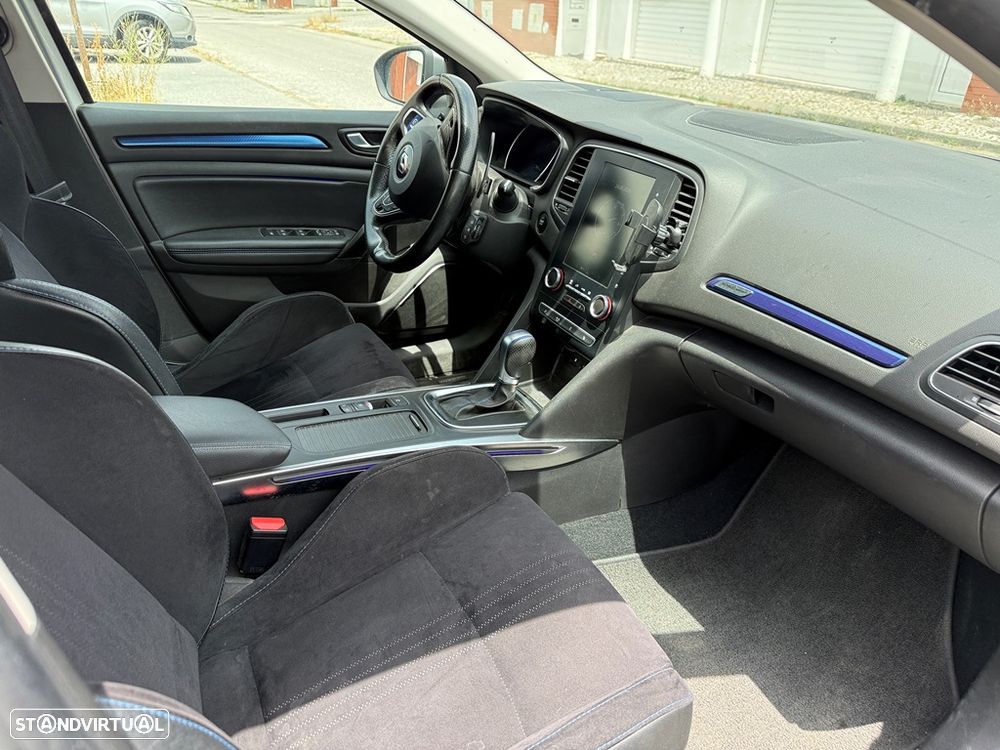 Renault Mégane ENERGY dCi 165 EDC GT - 11