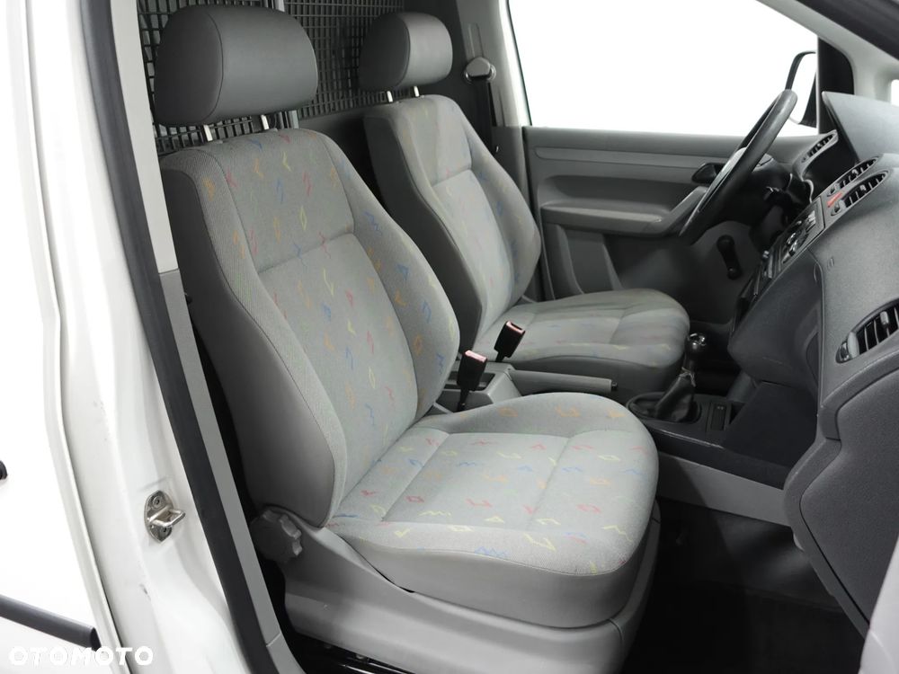 Volkswagen Caddy - 28