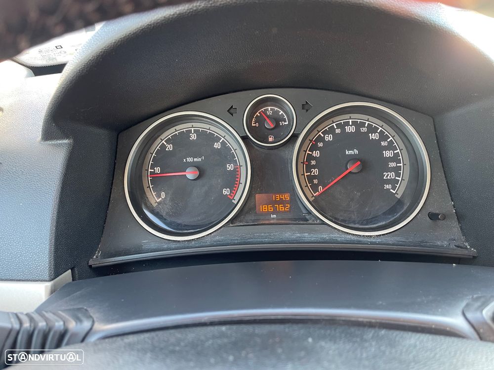 Opel Astra 1.3 CDTI Enjoy - 8