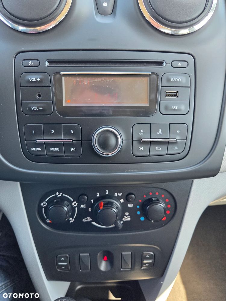 Dacia Sandero - 15