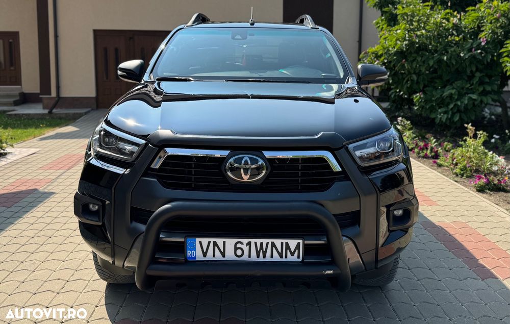 Toyota Hilux 2021 photo 2