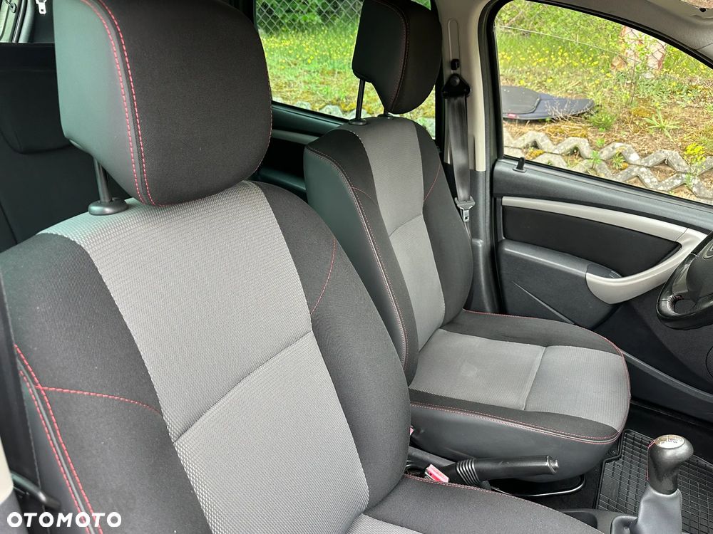 Dacia Duster 1.5 dCi Ambiance - 14