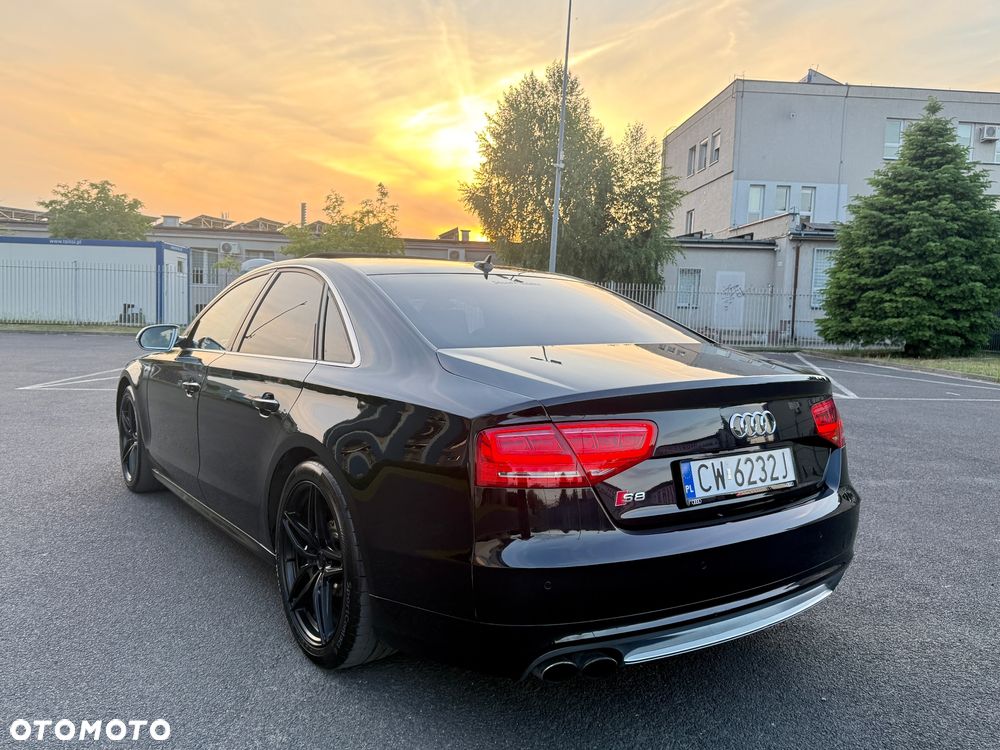 Audi S8 4.0 TFSI Quattro - 12