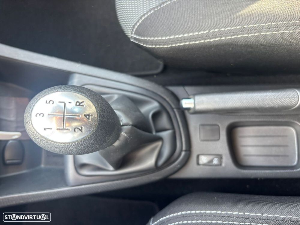 Renault Clio 0.9 TCE Luxe - 38