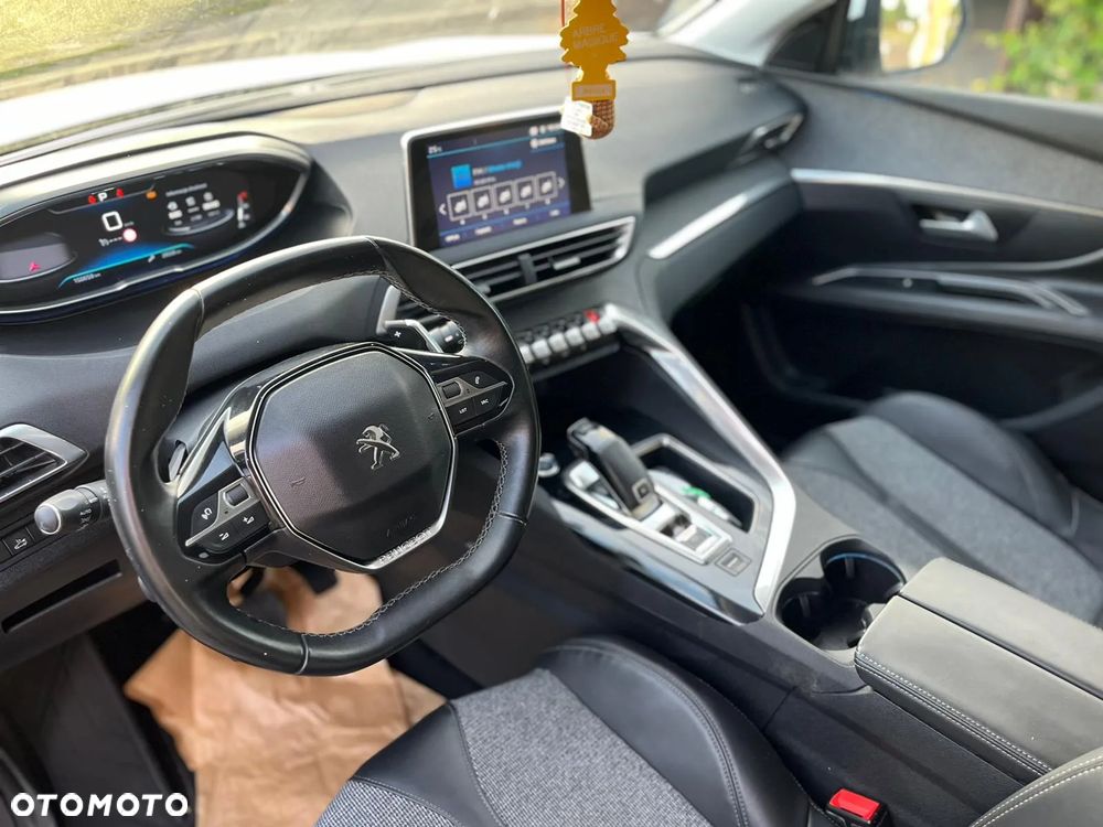 Peugeot 3008 PureTech 130 Stop & Start GPF EAT8 Allure - 7