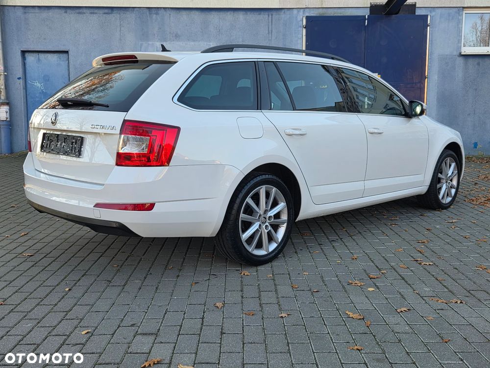 Skoda Octavia 2.0 TDI Drive - 2