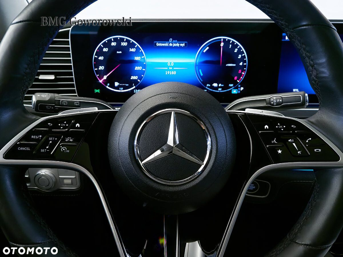 Mercedes-Benz GLE - 21