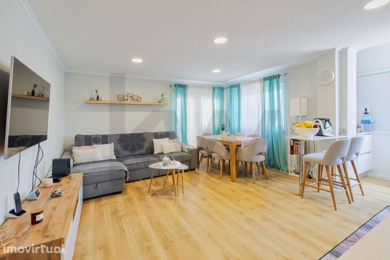 T2 Totalmente Remodelado em Setúbal | A Sua Primeira Casa, Pronta a Ha - Grande imagem: 2/24