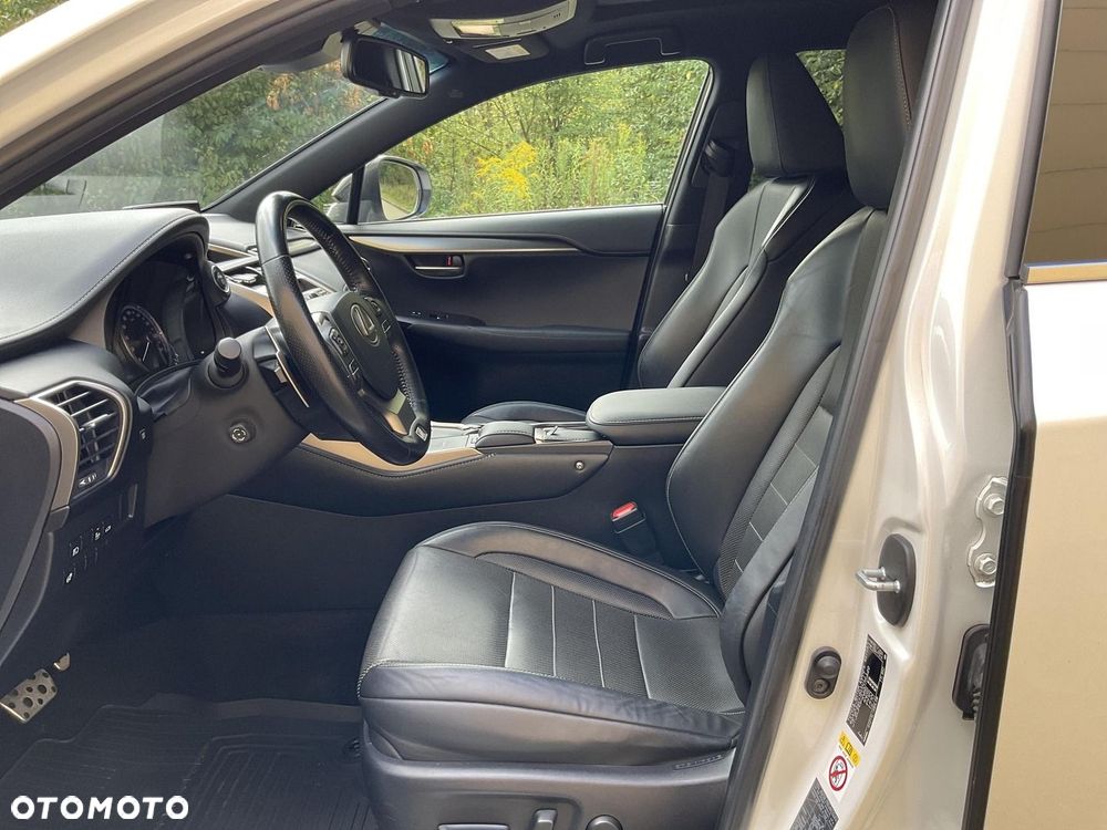 Lexus NX 300h F Sport AWD - 10