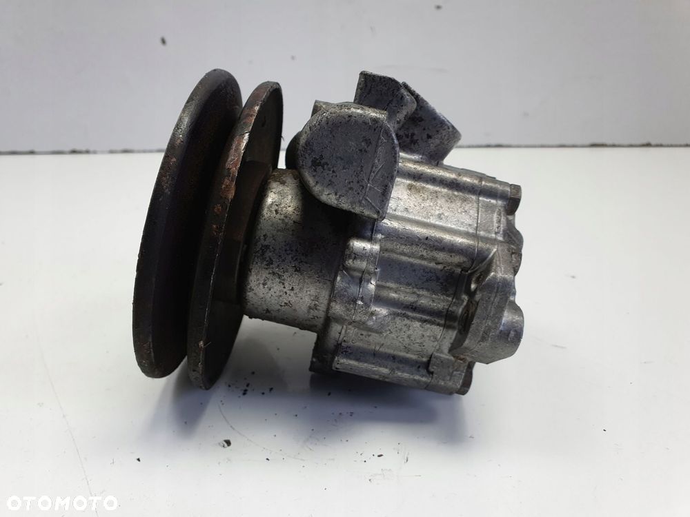 POMPA WSPOMAGANIA VW Transporter T4 2.0 8V oryginał ZF - 5