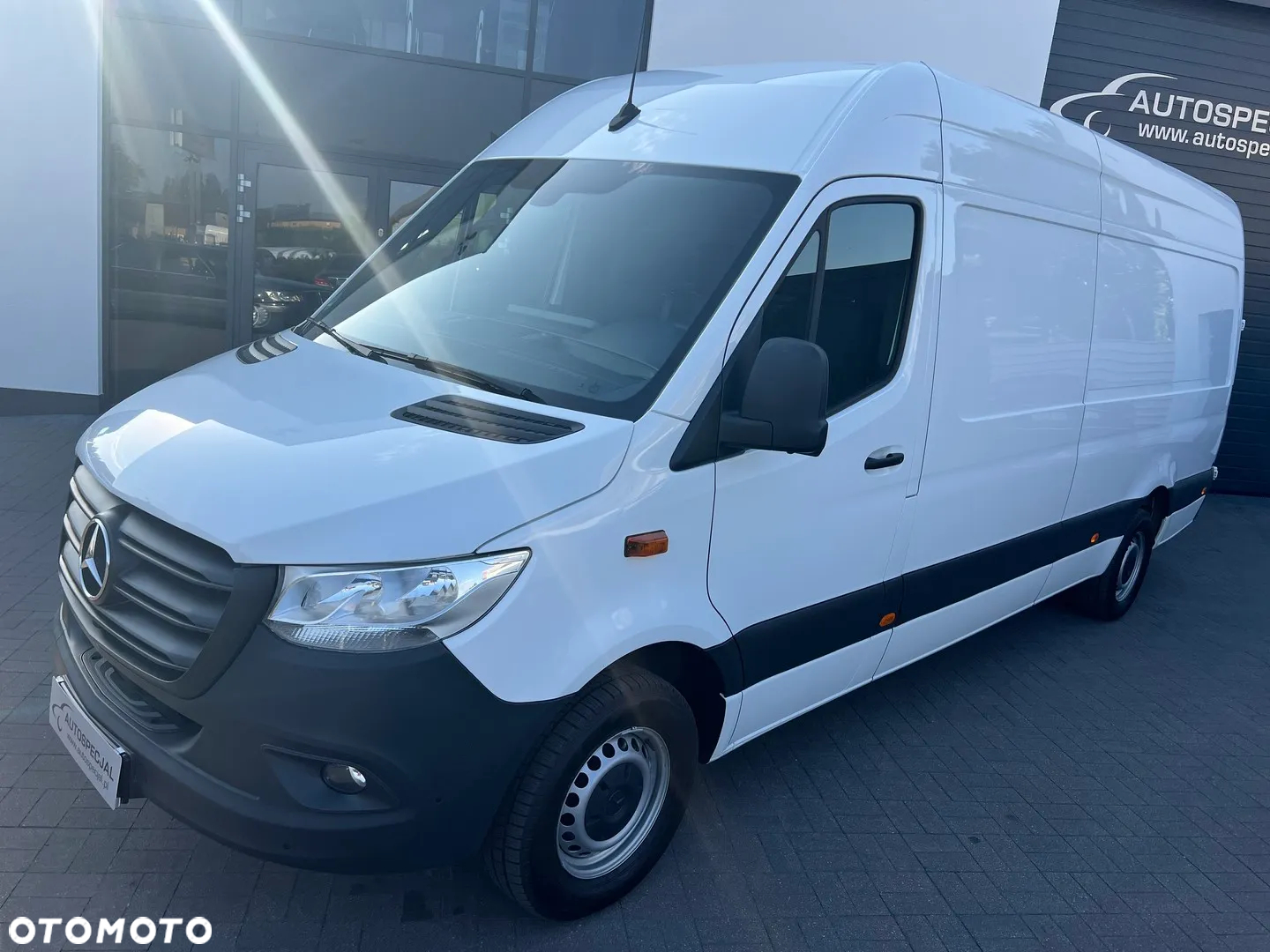 Mercedes-Benz Sprinter - 3