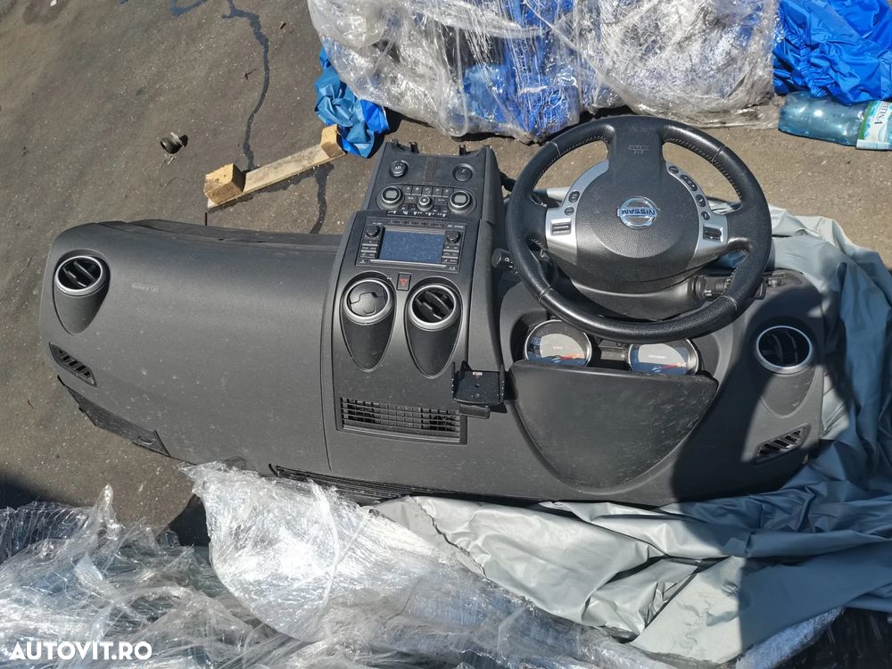 Plansa bord Nissan Qashqai j10 cu airbag-uri si centturi - 2
