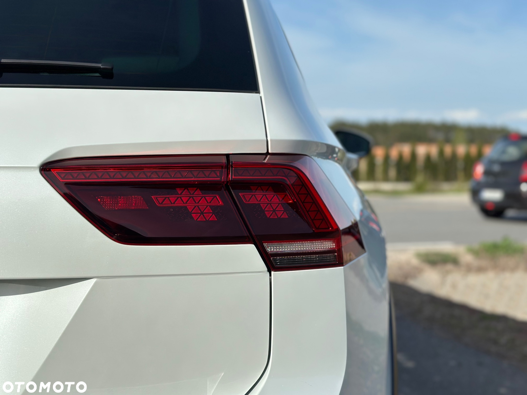 Volkswagen Tiguan - 13