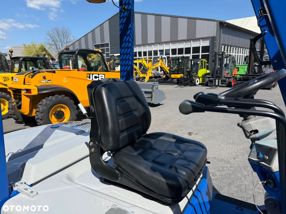 Komatsu FD30T-11E - 17