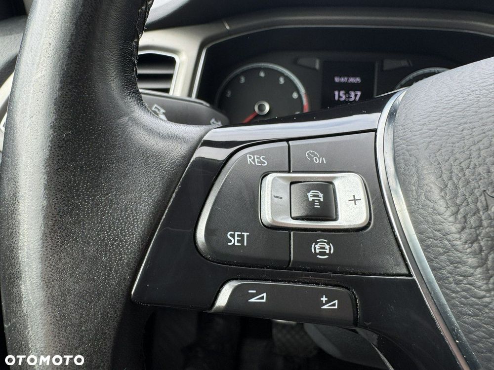 Volkswagen T-Roc 1.5 TSI ACT Advance DSG - 22