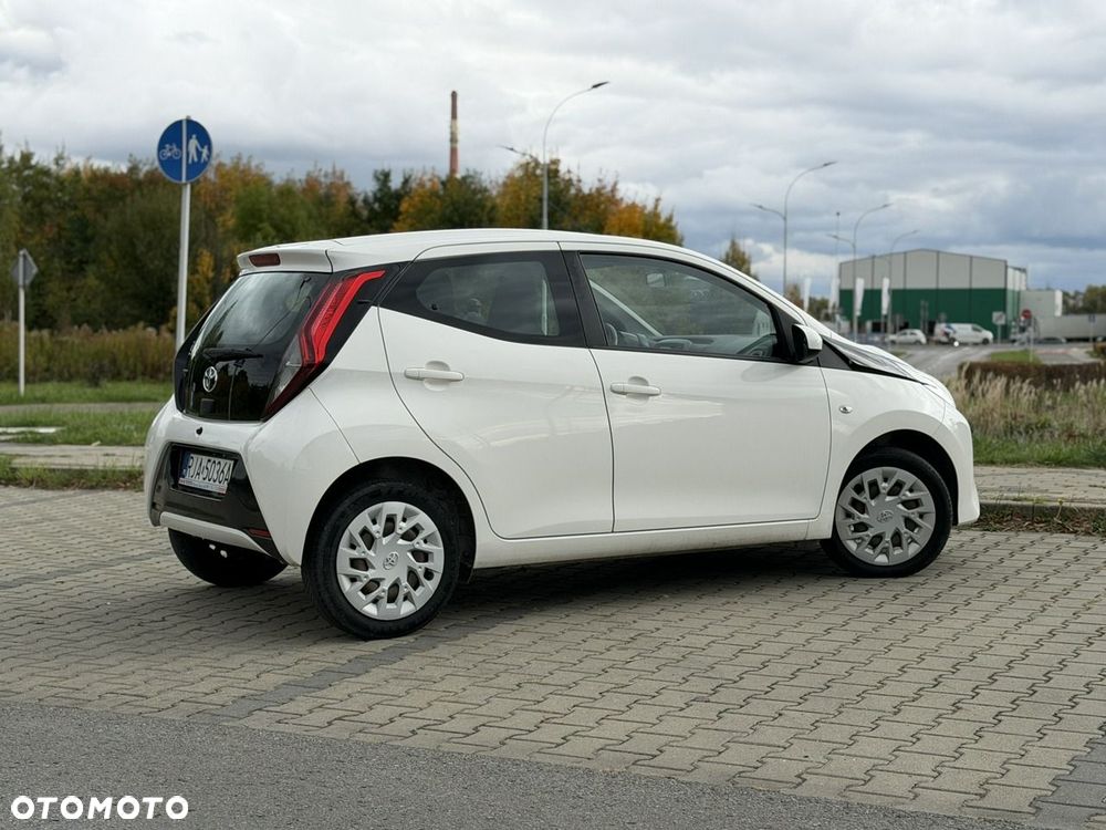 Toyota Aygo - 13