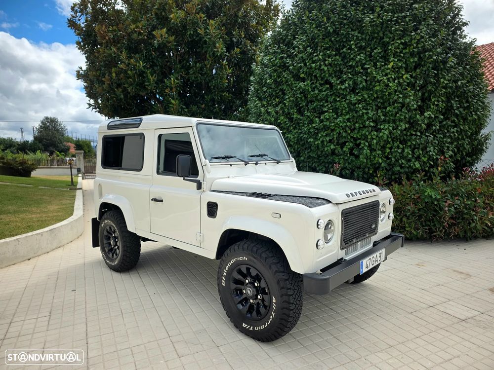 Land Rover Defender 90 2.4 CRD S - 3
