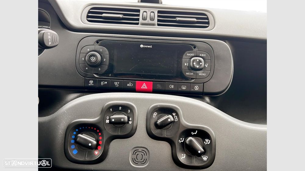 Fiat Panda 1.0 Hybrid City Life - 20