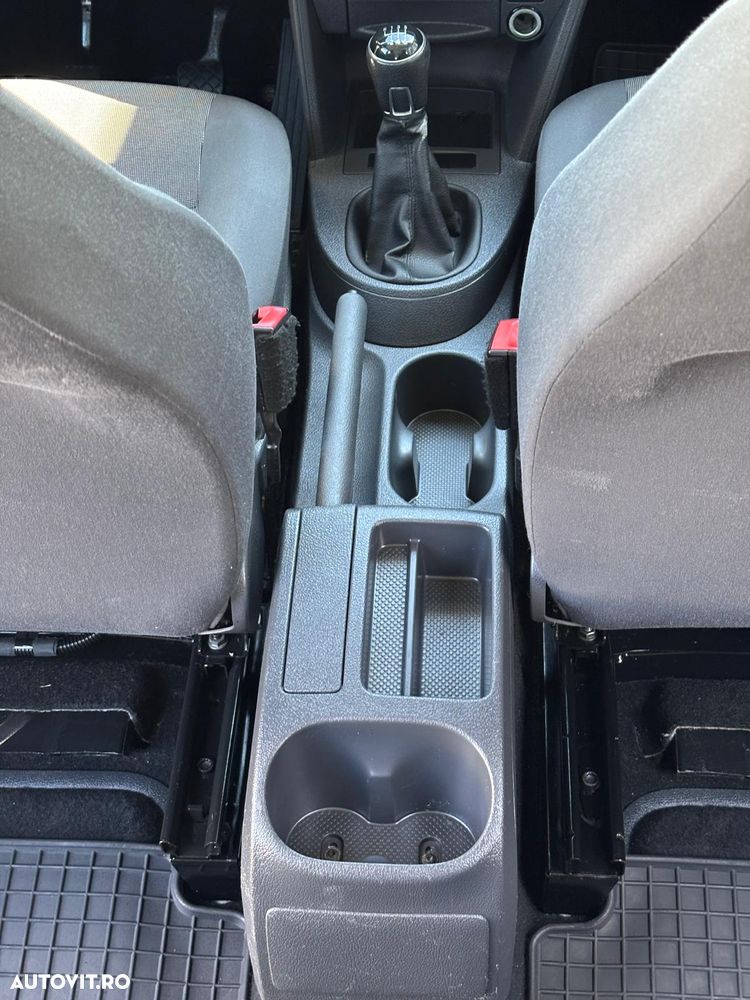 Volkswagen Caddy 2.0 TDI 4Motion Comfortline - 36