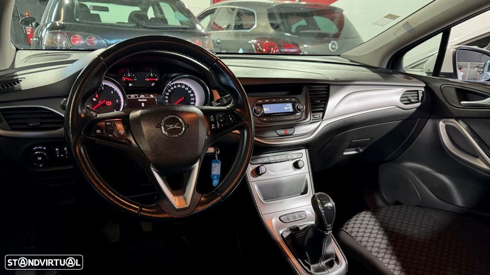 Opel Astra 1.6 CDTI Dynamic S/S - 39