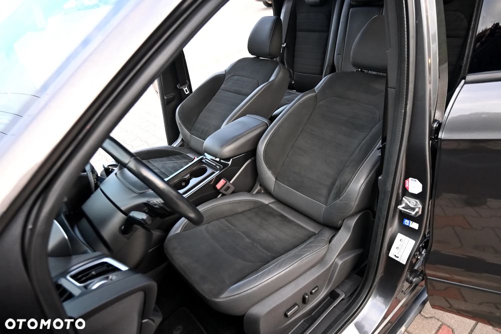 Ford Kuga 2.0 TDCi 4x4 ST-Line - 31