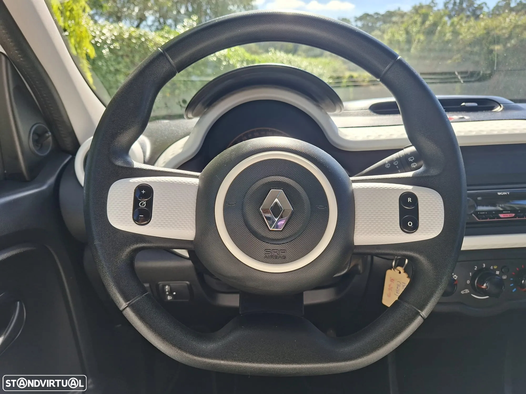 Renault Twingo SCe 70 Liberty - 21