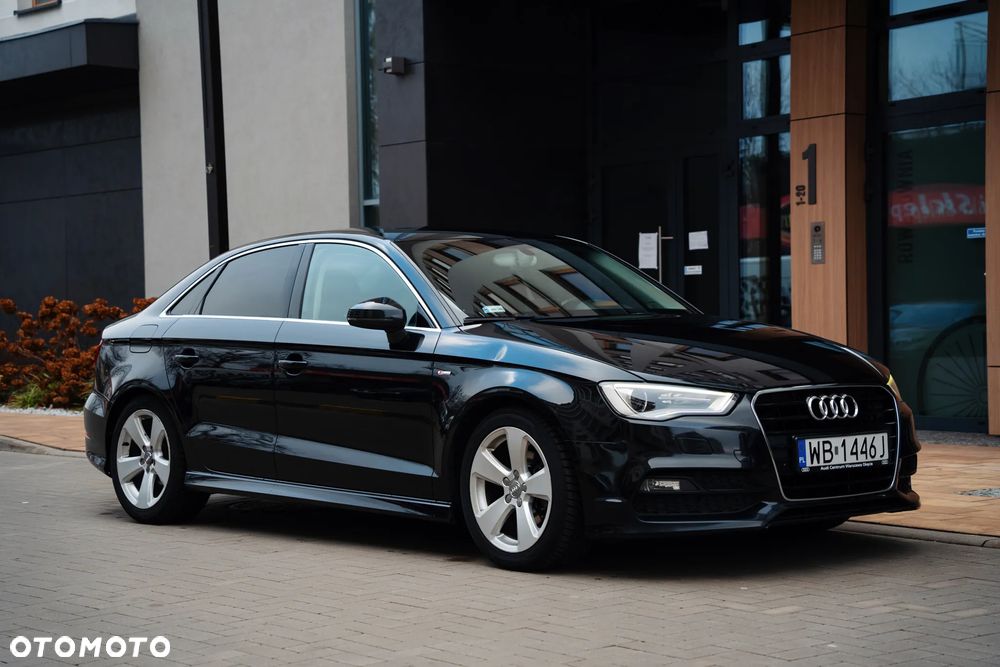 Audi A3 Sportback 2.0 TDI S line Sportpaket - 1