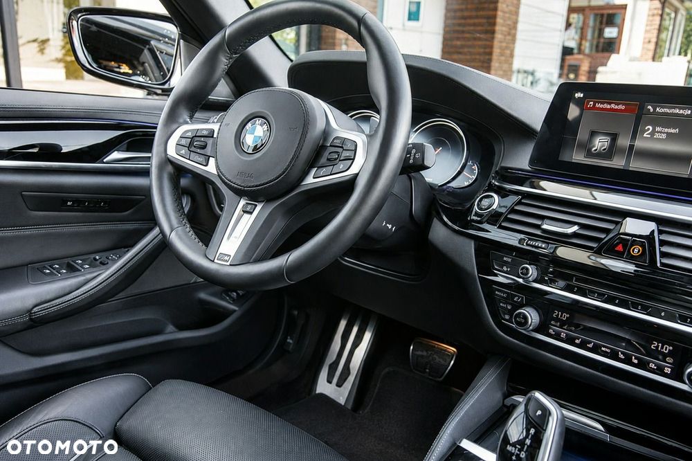 BMW Seria 5 - 17