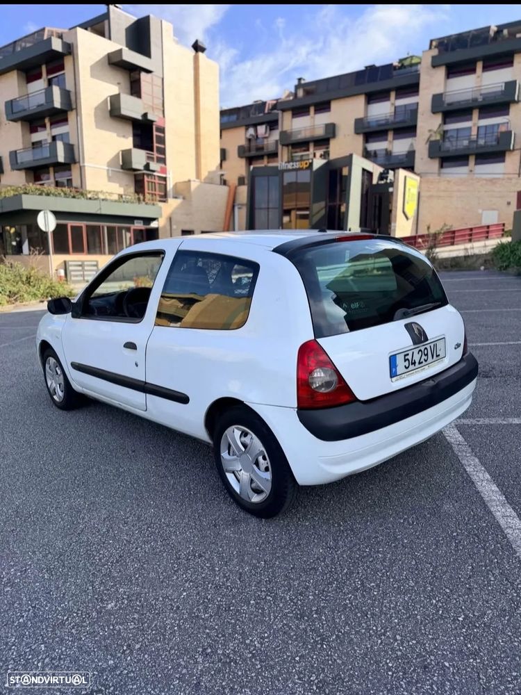 Renault Clio 1.5 dCi Confort - 7