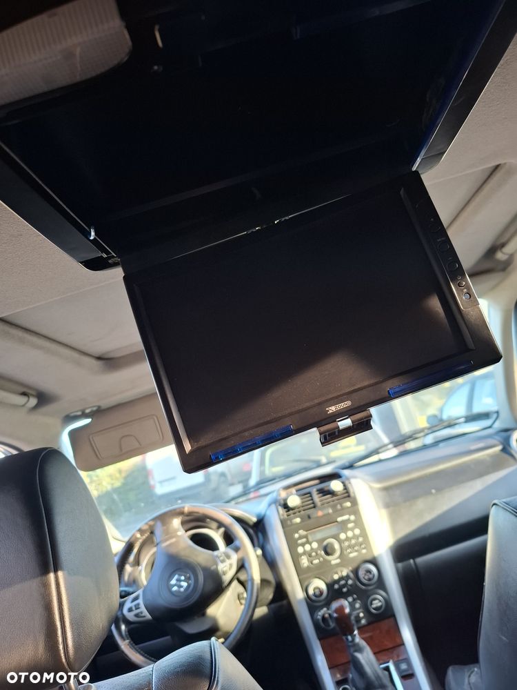 Suzuki Grand Vitara 2.0 De luxe - 6