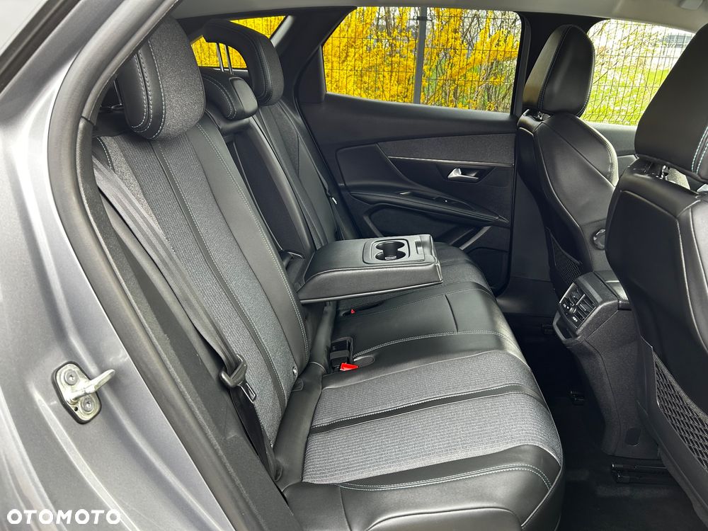 Peugeot 3008 225 e-EAT8 Allure Pack - 35