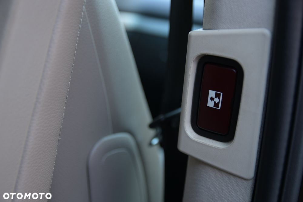 Mercedes-Benz Viano 3.0 CDI Ambiente (d³ugi) - 16