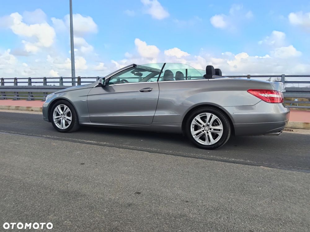 Mercedes-Benz Klasa E 220 CDI DPF BlueEFFICIENCY Automatik Avantgarde - 11