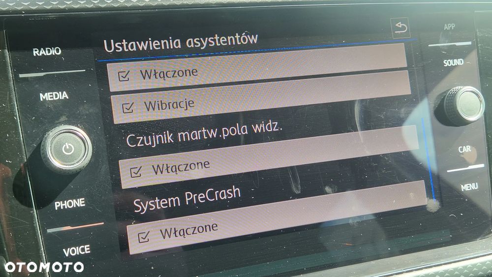 Volkswagen T-Cross 1.0 TSI Style DSG - 23