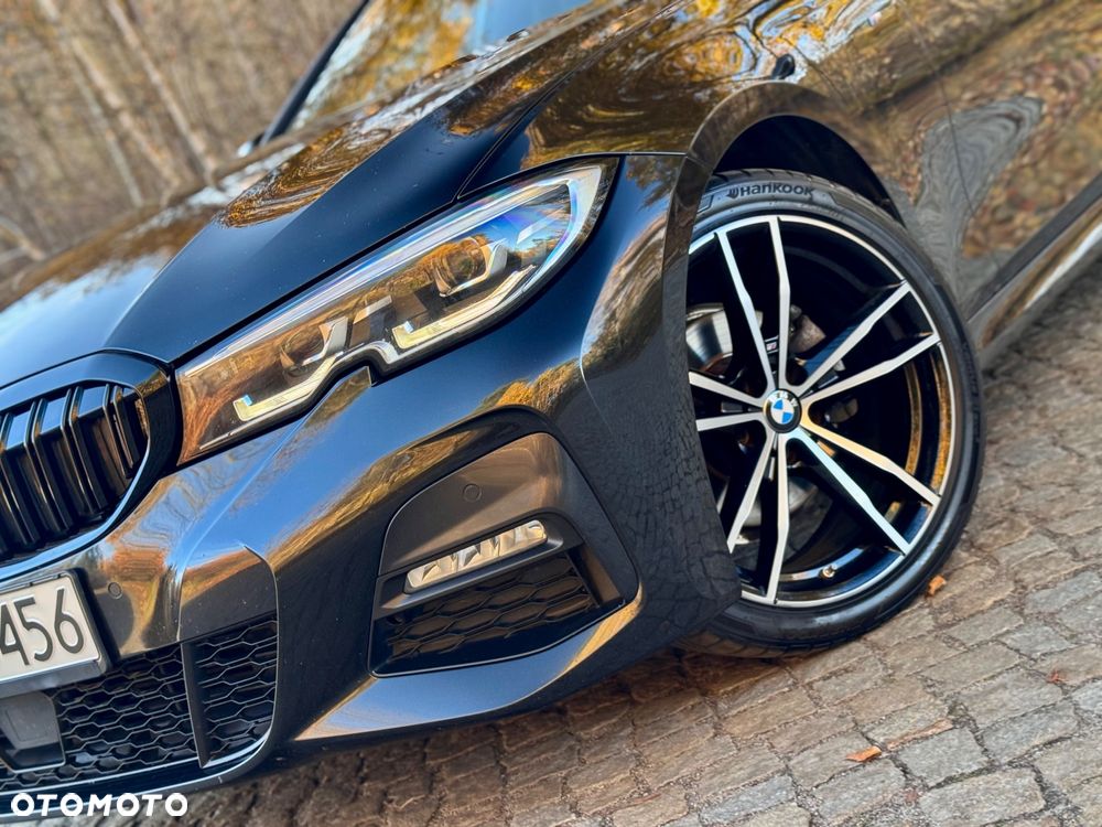 BMW Seria 3 320d Touring M Sport - 8